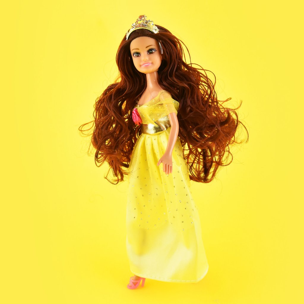 Prinsessa med tiara - Docka