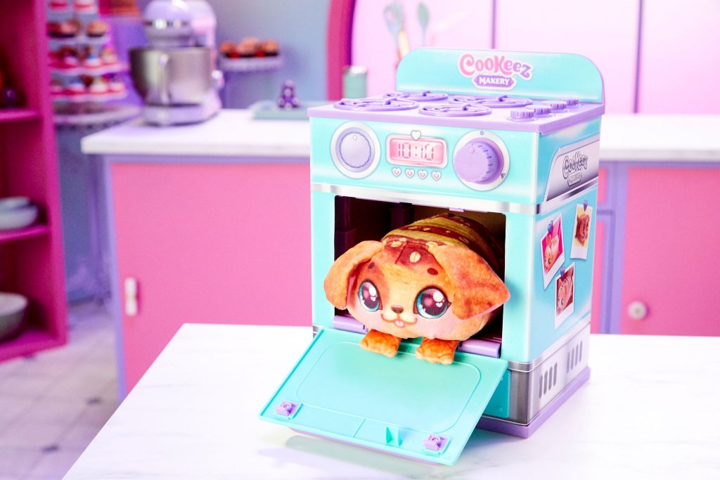 Cookeez Makery Oven Playset Bread