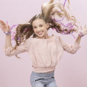 Cool Maker Hollywood Hair Studio