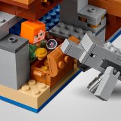 LEGO  Minecraft Piratskeppsäventyr