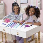 Cool Maker Hollywood Hair Studio