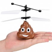 Fyndbox-Emoji Flygande bajsfigur