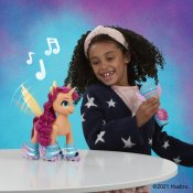 My Little Pony sjungande radiostyrd Sunny Starscout figur