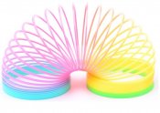 Klassisk Slinky i regnbågens färger!